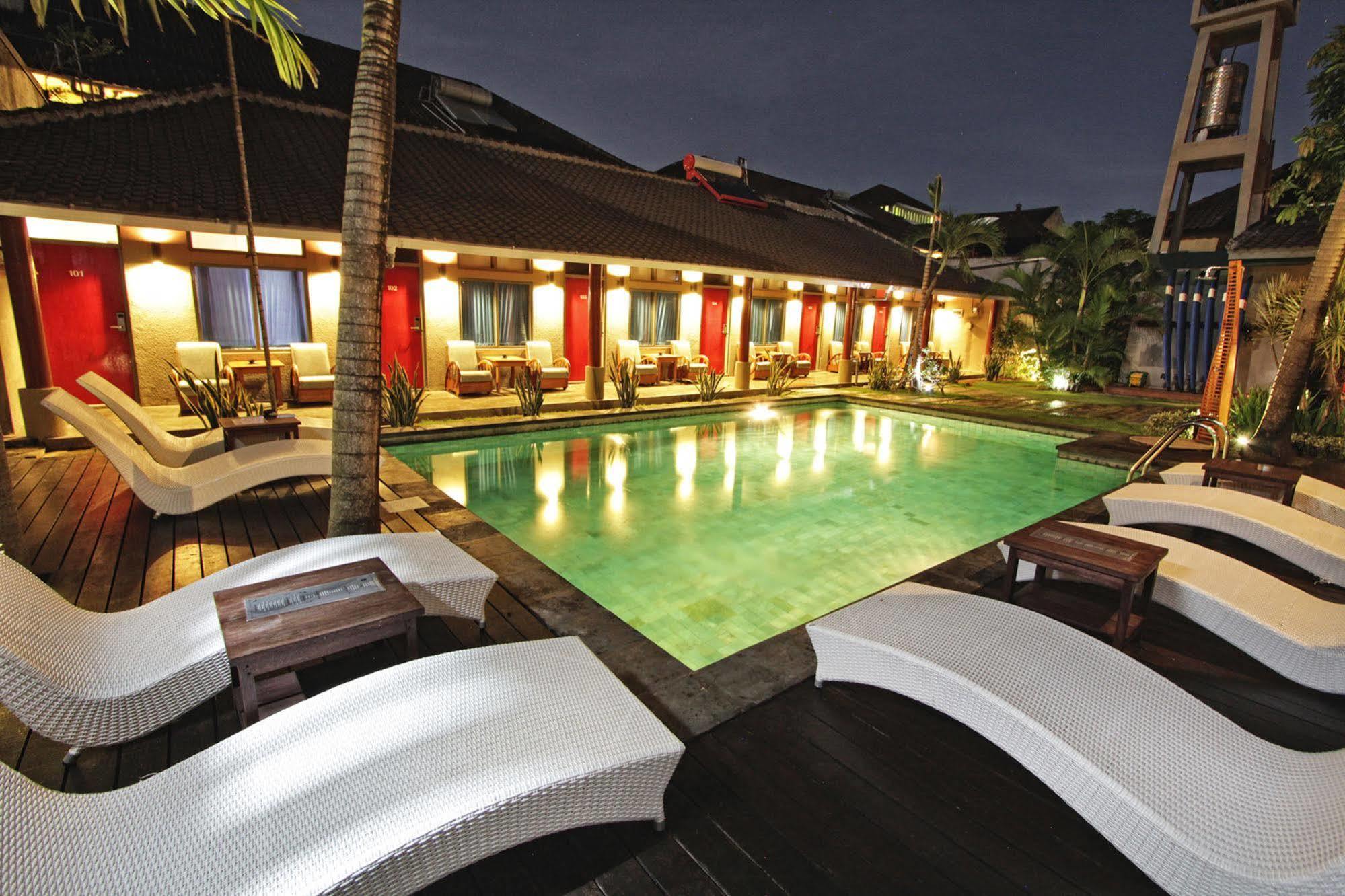 Kayun Hostel Legian Exteriér fotografie