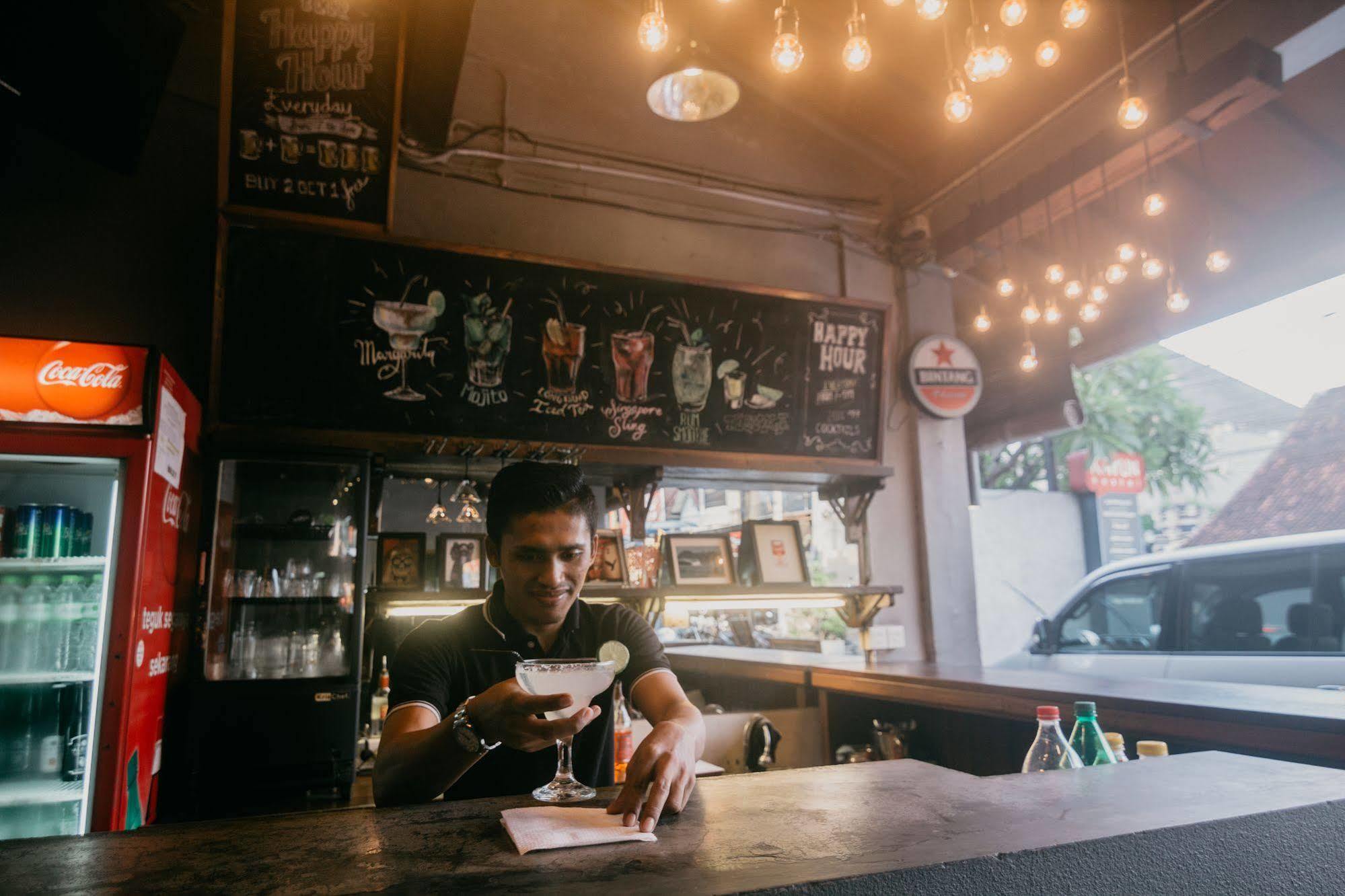Kayun Hostel Legian Exteriér fotografie